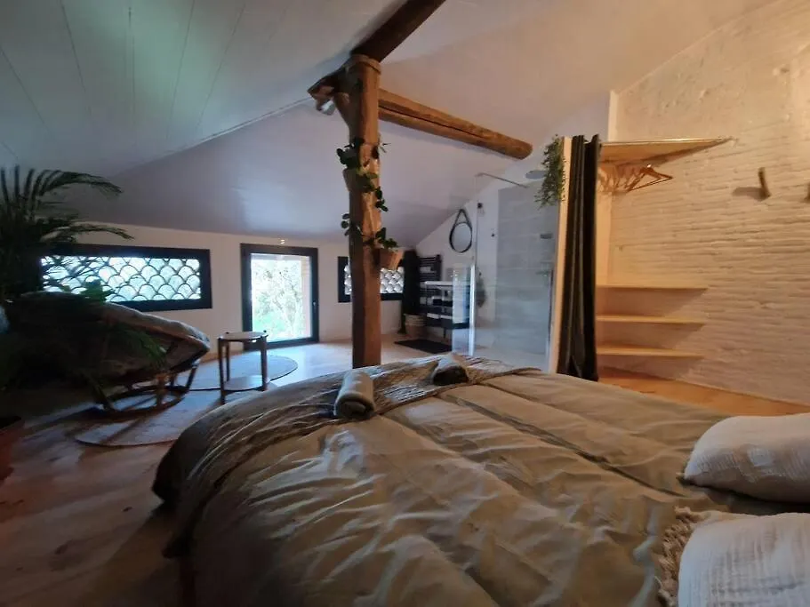 La Briqueterie Villa Mones Feriehus